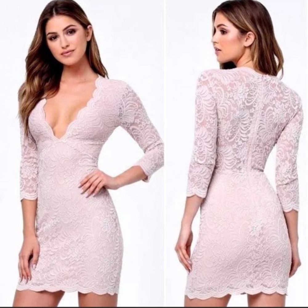 Bebe Scallop Lace Plunge Dress | party dress